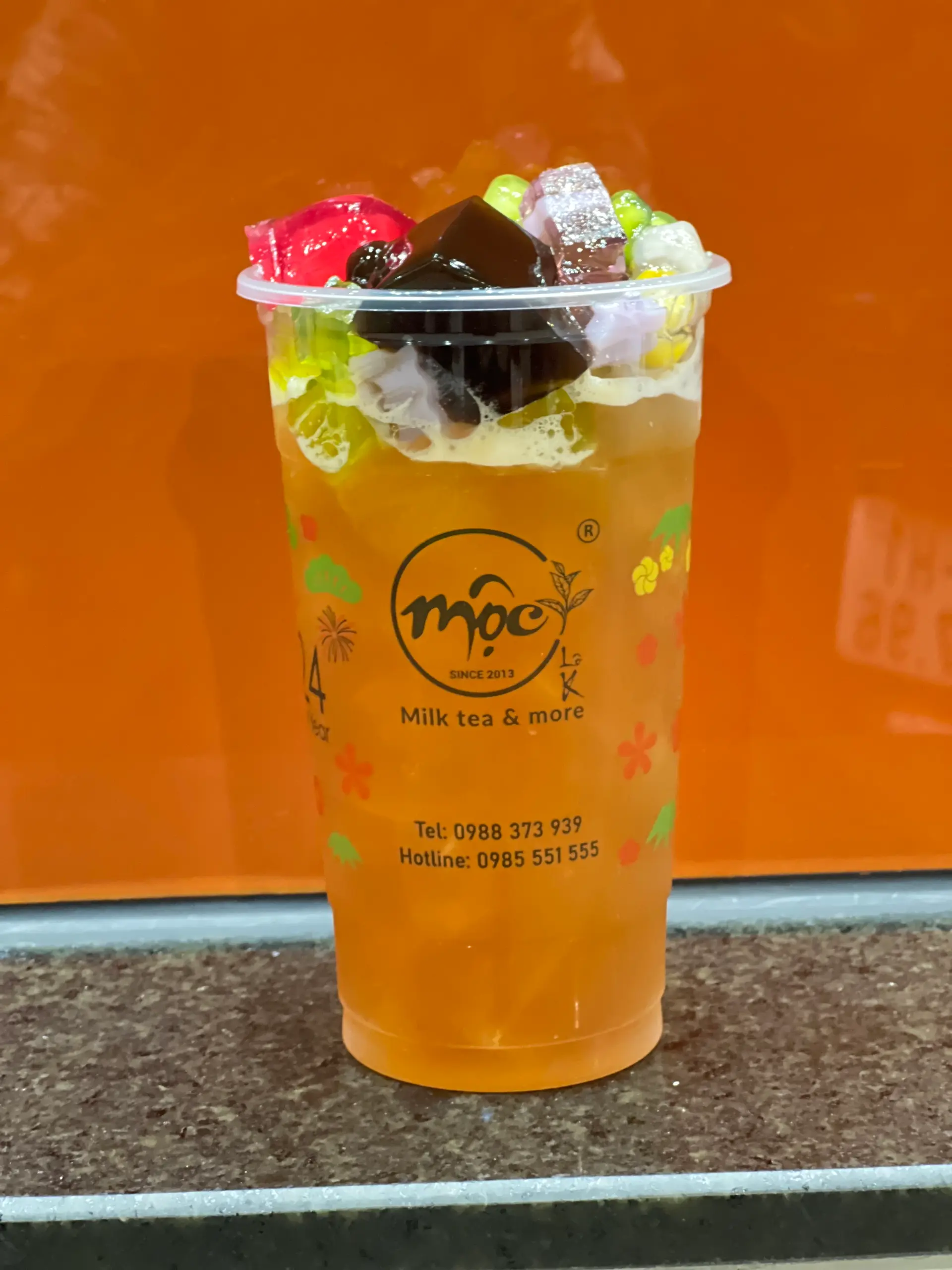 Hình ảnh Hồng trà đào full toppings
