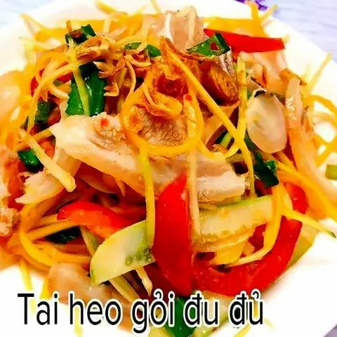 Hình ảnh Gỏi đu đủ tai heo