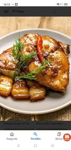 Hình ảnh cơm cá thu kho với thịt 