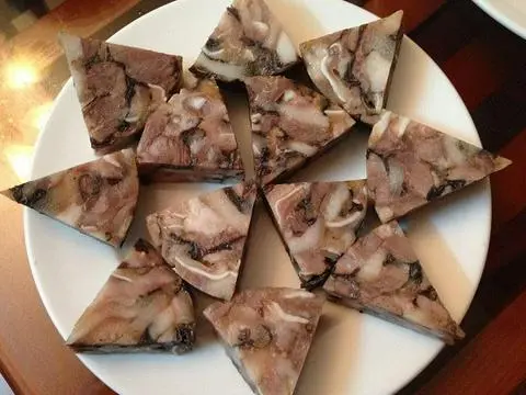 Hình ảnh Giò thủ