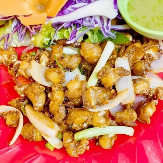 Hình ảnh Sụn Gà Chiên Nước Mắm
