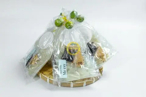 Hình ảnh Bánh Tráng Chấm Me Cay