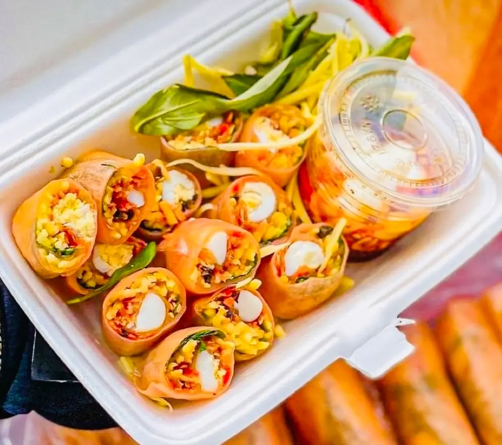 Hình ảnh Bánh Tráng Cuốn Tuỳ Chọn 
