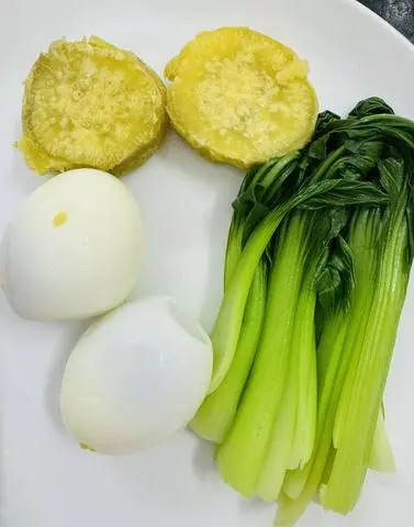 Hình ảnh Trứng - cải thìa - khoai lang