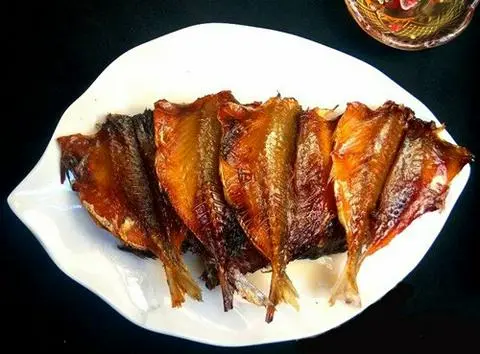 Hình ảnh Khô cá chỉ vàng +Com
