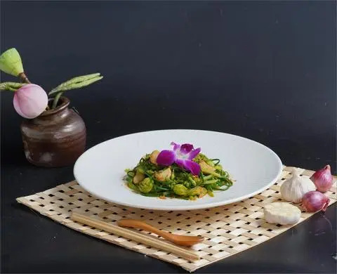 Hình ảnh Tam hoa xào tỏi