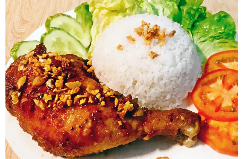 Hình ảnh Cơm gà sốt cay ngọt