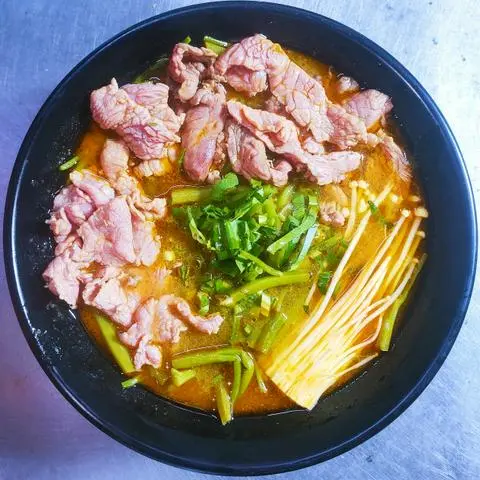 Hình ảnh Bún Thái Tomyum Bò