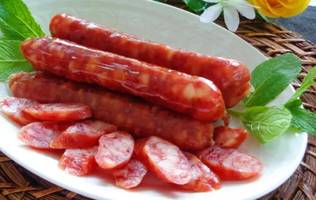 Hình ảnh Lạp Xưởng Thêm