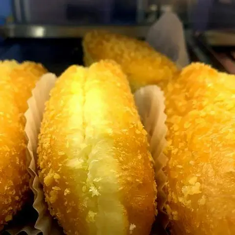 Hình ảnh Bánh su kem chiên