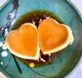 Hình ảnh Bánh flan hình trái tim 
