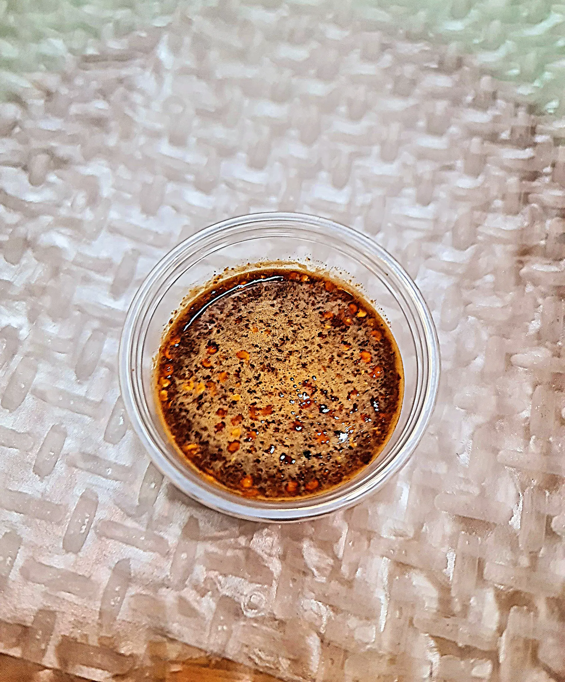 Hình ảnh Bánh Tráng Chấm Muối Sệt