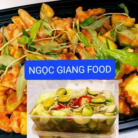 Hình ảnh COMBO 1 HỘP CHÂN GÀ SỐT THÁI +1 HỘP CHÂN GÀ NGÂM SẢ TẮC +1 COCACOLA+TẨY ĐÁ