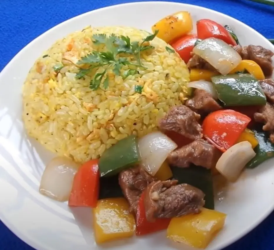 Hình ảnh Cơm Bò Lúc Lắc