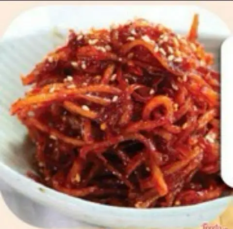 Hình ảnh Mực xé xợi xào sốt