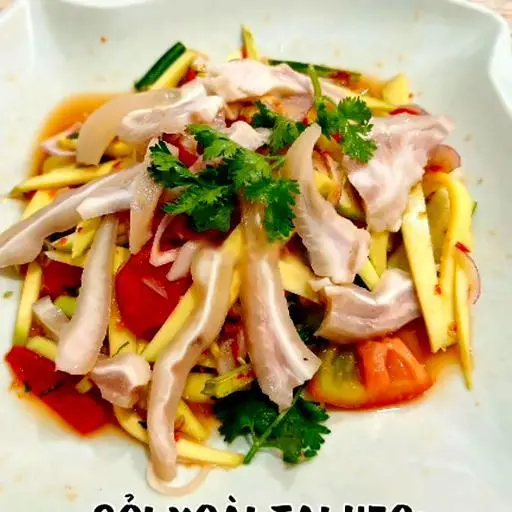 Hình ảnh Gỏi xoài tai heo thailand