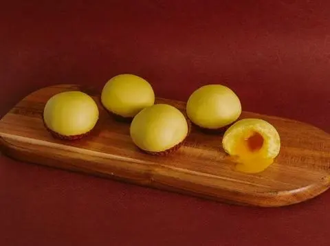 Hình ảnh Bánh bao kim sa