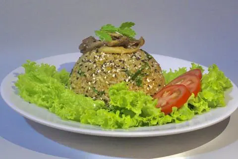 Hình ảnh Cơm Chiên Lá Quế