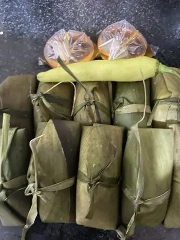 Hình ảnh Bánh bột lọc sống ( 1 cái )