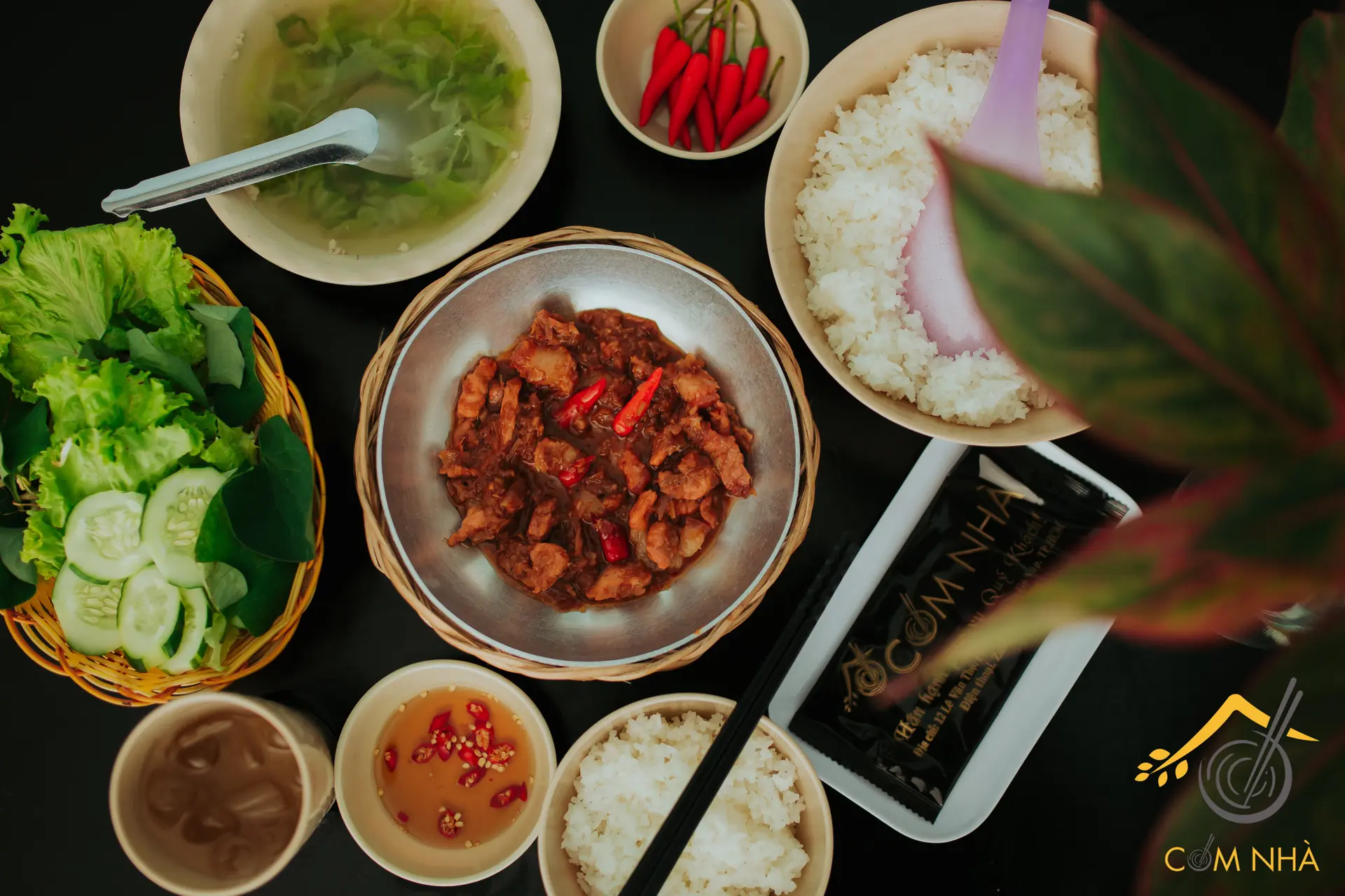 Hình ảnh Cơm Thịt Xào Ruốc Sả