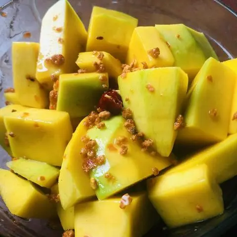 Hình ảnh xoài lắc