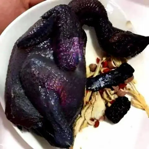Hình ảnh Gà ác thêm