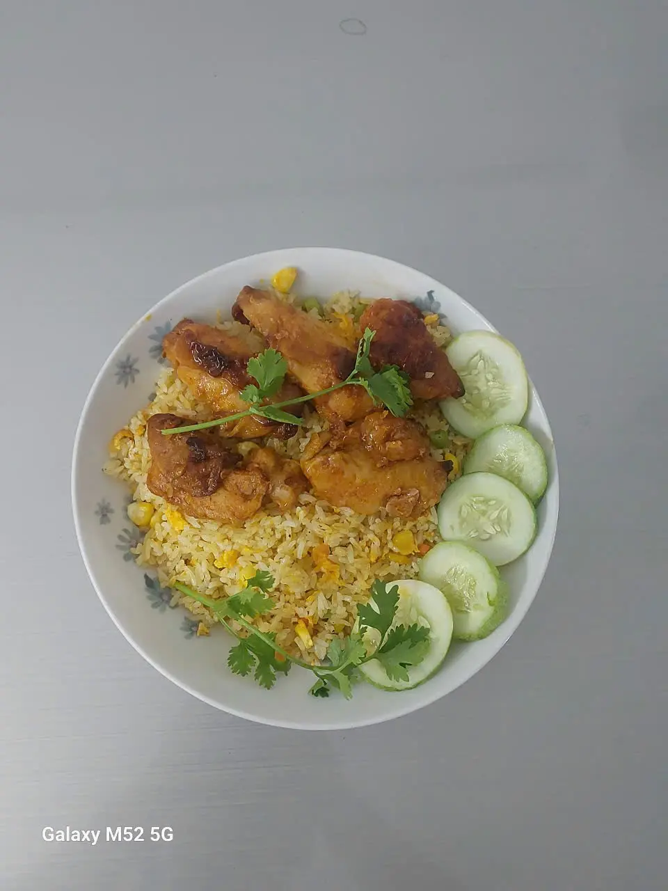 Hình ảnh Cơm Rang Gà Nướng Mật Ong