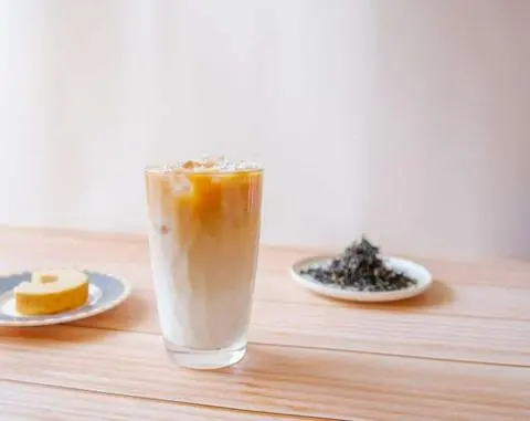 Hình ảnh Hồng trà Ceylon sữa tươi - size M