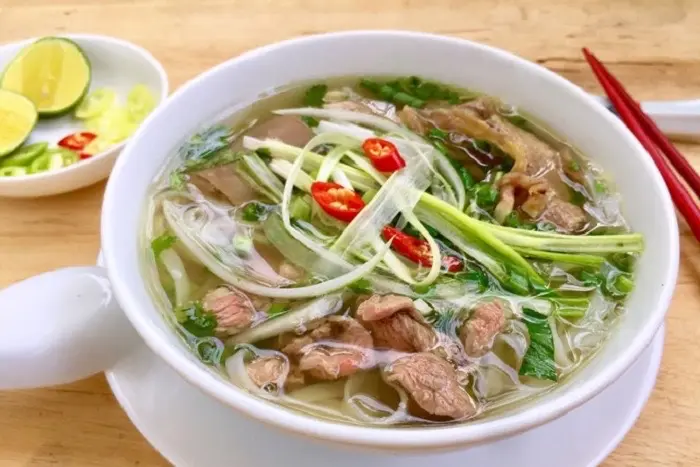 Hình ảnh Phở Tái- Gân