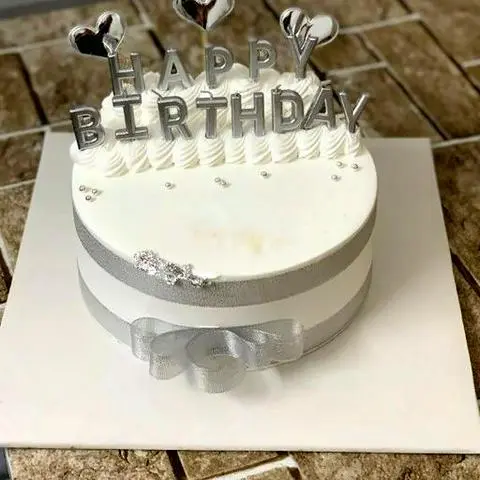 Hình ảnh Bánh Kem Đèn Cầy HPBD 18