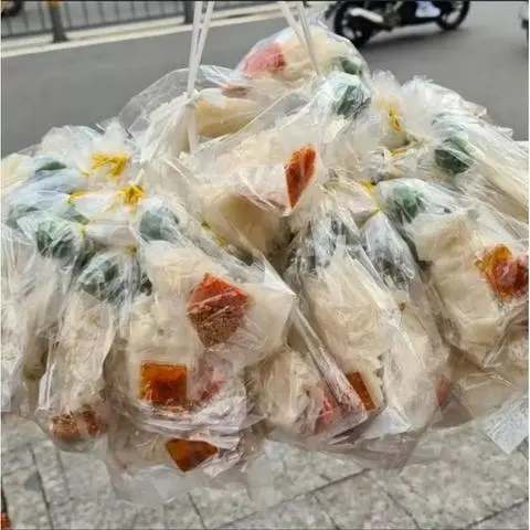 Hình ảnh Xâu 10b Bánh Tráng Vò Muối Tắc