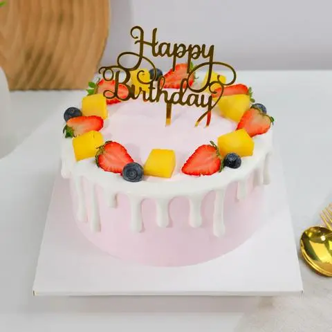 Hình ảnh Bánh Kem Sinh Nhật Kem Chảy - Size 16cm