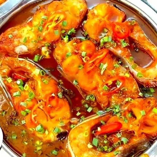 Hình ảnh Cơm cá hú kho - măng xào