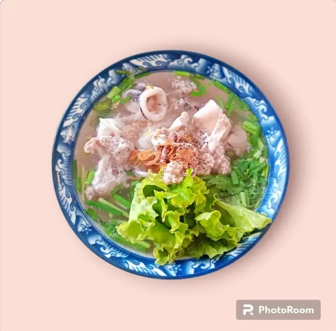 Hình ảnh Hủ tiếu mực {TÔ LỚN}