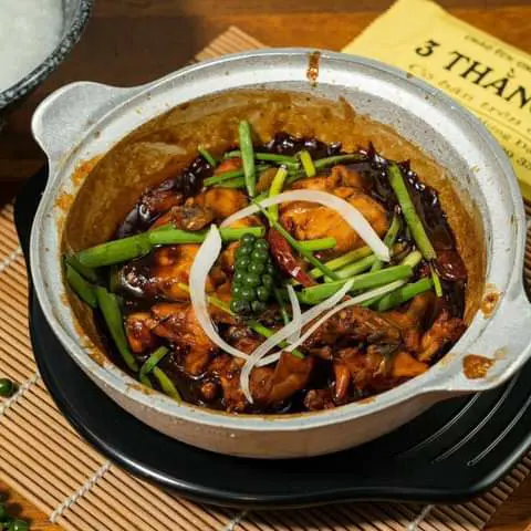 Hình ảnh cơm ếch 1,5 con singapore
