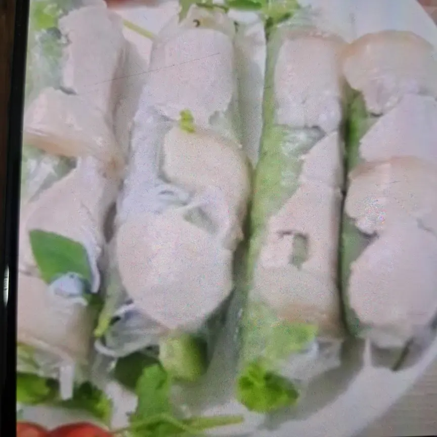 Hình ảnh combo 10 gỏi  cuốn thịt heo 