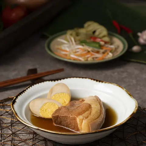 Hình ảnh Thịt Kho Nước Dừa