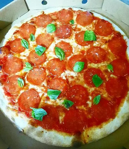 Hình ảnh Pepperoni Pizza - L