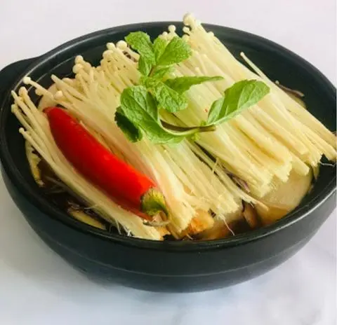 Hình ảnh Mì cay rau nấm