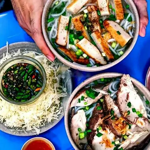 Hình ảnh Bánh canh Cá + Chả