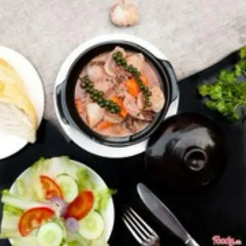 Hình ảnh Bò hầm tiêu xanh