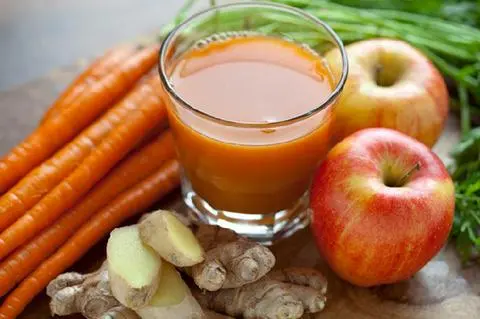 Hình ảnh CÀ RỐT - TÁO - GỪNG - LÊ