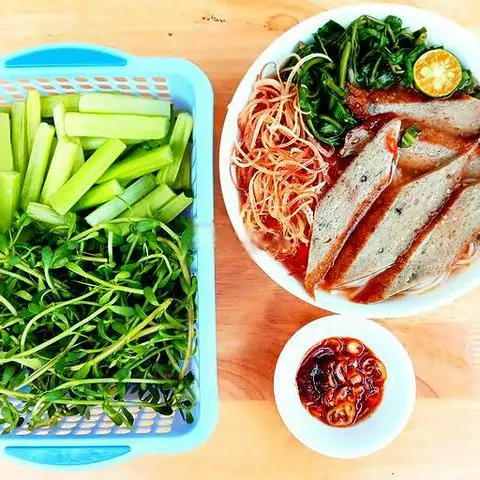 Hình ảnh Bún Thái Chả Cá