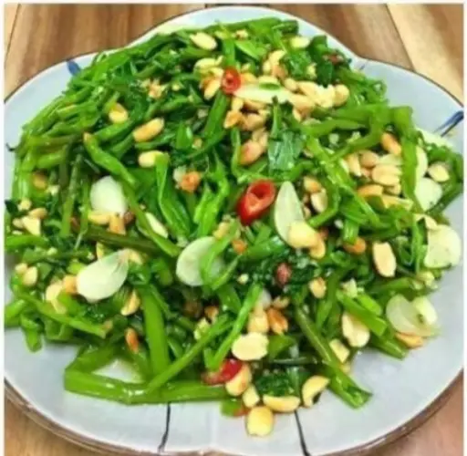 Hình ảnh Rau muống xào tỏi 