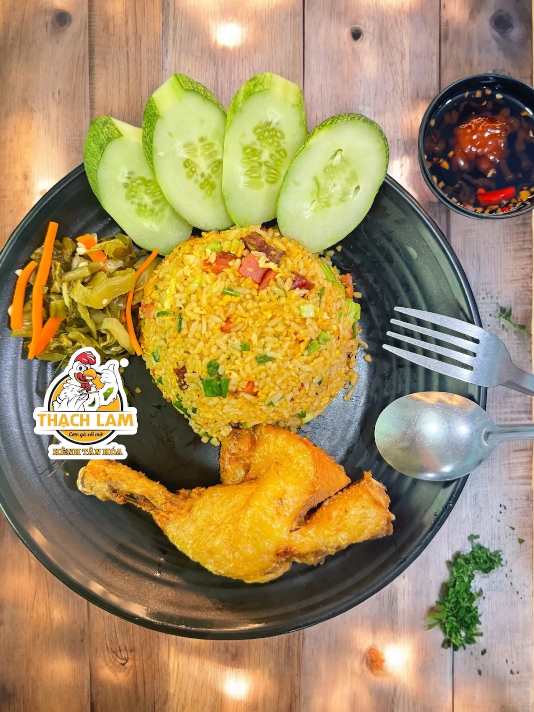 Hình ảnh Cơm Dương Châu - đùi gà