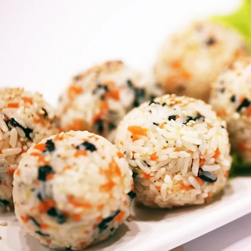 Hình ảnh Cơm nắm