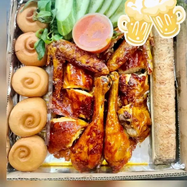 Hình ảnh gà nướng mắm nhĩ cơm lam bánh bao 