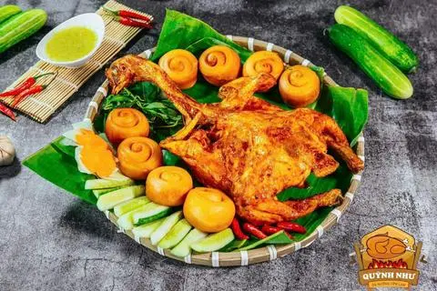 Hình ảnh combo gà nướng mắm nhĩ + 8 bánh bao 