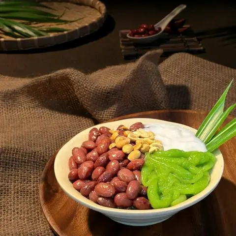 Hình ảnh Chè Đậu Đỏ Bánh Lọt