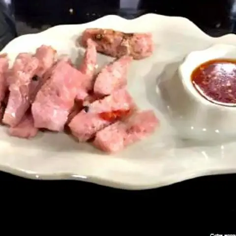 Hình ảnh Phần Nem Chua
